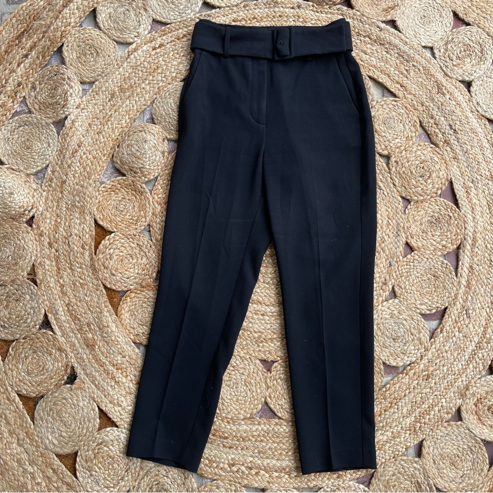 Women's Aritzia Babaton Atelier Mayne Pants Size 2